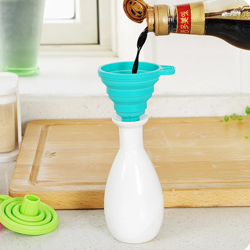 

Food grade silicone folding funnel, telescopic long-necked kitchen oil spill, creative household liquid dispensing oil grid