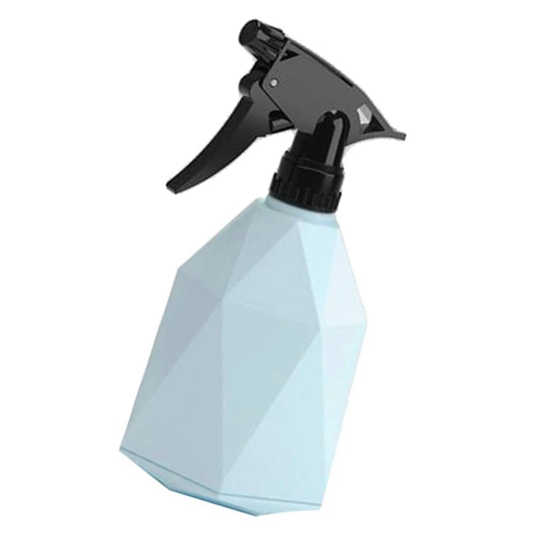 

2 Pcs Watering Spray Bottle 600Ml Pressing Sprayer Bottles Geometric Spritzer for Outdoor Indoor Household(Random Color)