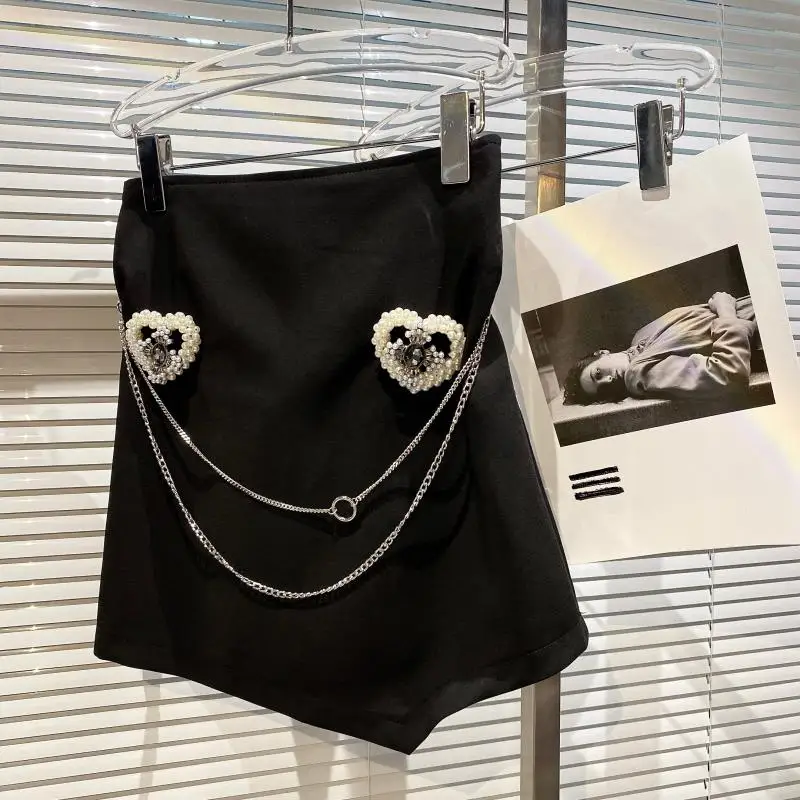 

2021 Summer Women New Elegant Pearl Suit Vest Ladies Chain Beading Casual Shorts Fashion Solid Color Office Lady Two-piece Sets