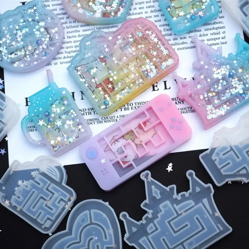 

Maze Quicksand Pendant Mold Labyrinth Fish Tank Castle Camera Kechain Molds Kit