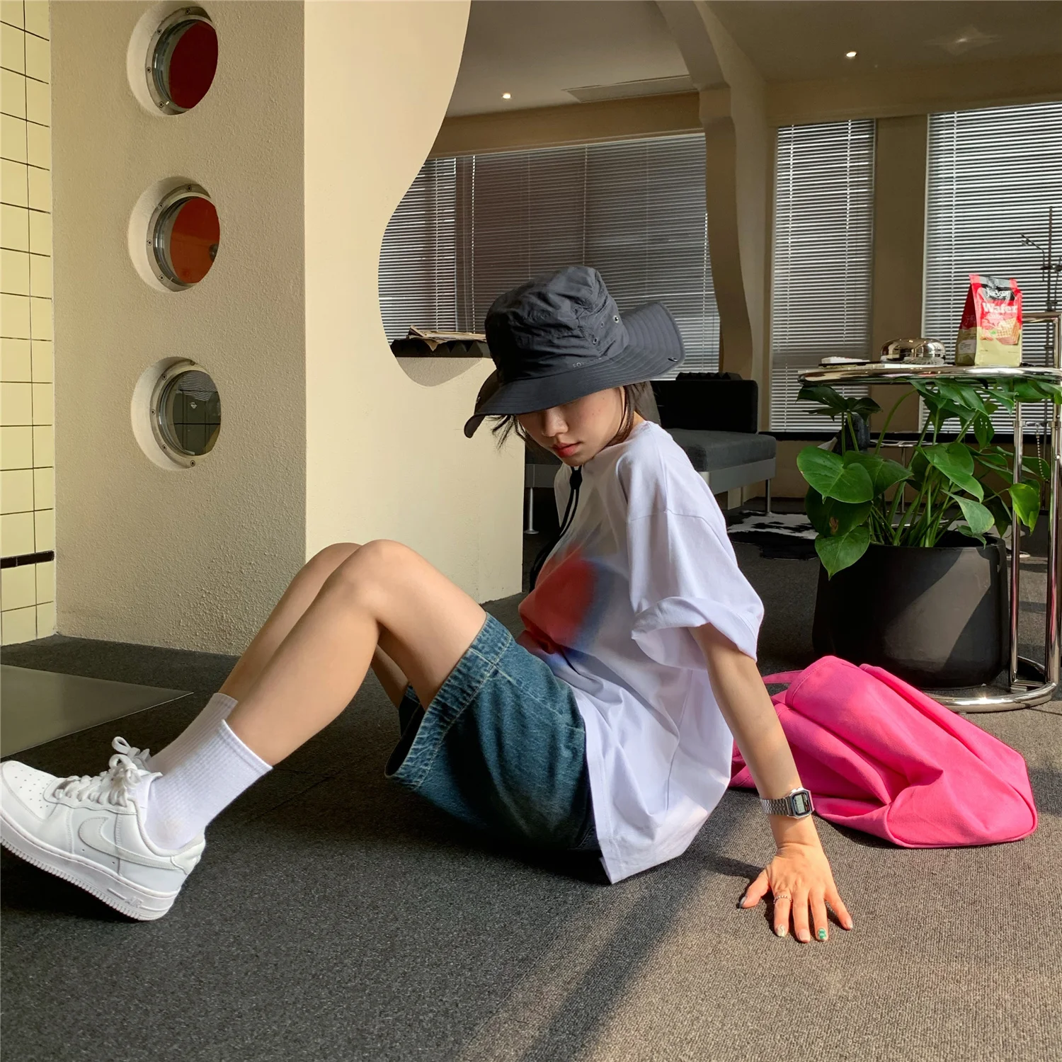 

Темно-синие джинсовые брюки на пуговицах 2021 Стильные прямые брюки-трубы с высокой талией