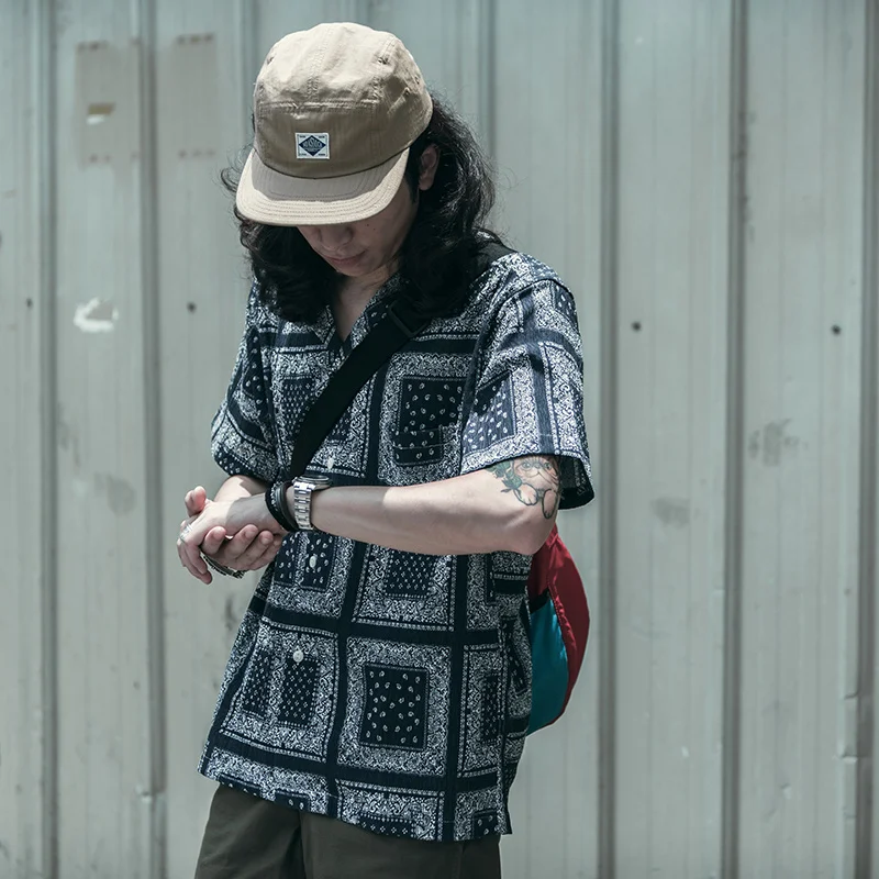 

Рубашка-Бандана с коротким рукавом, свободного покроя