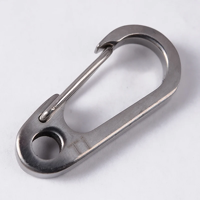 

Outdoor Carabiner Survival Tool Equipment Keychain Light Ring Titanium Alloy Traveling Backpacking Buckle Clip
