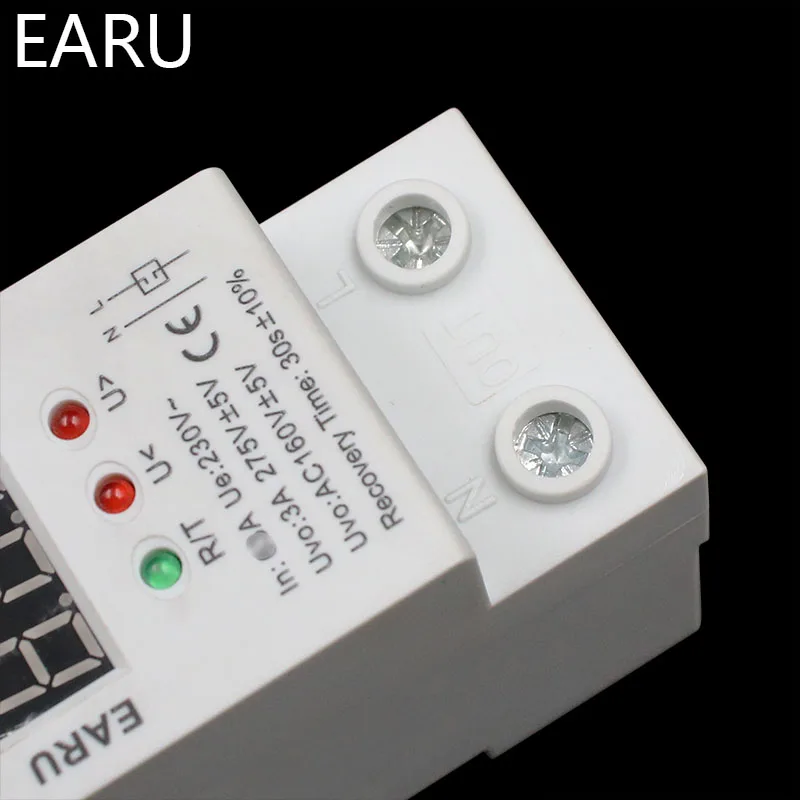 Защитное устройство от перенапряжения и пониженного напряжения с монитором