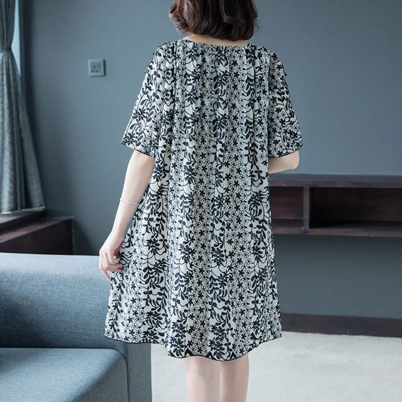 Женское винтажное мини платье с цветочным принтом круглым вырезом и рукавом