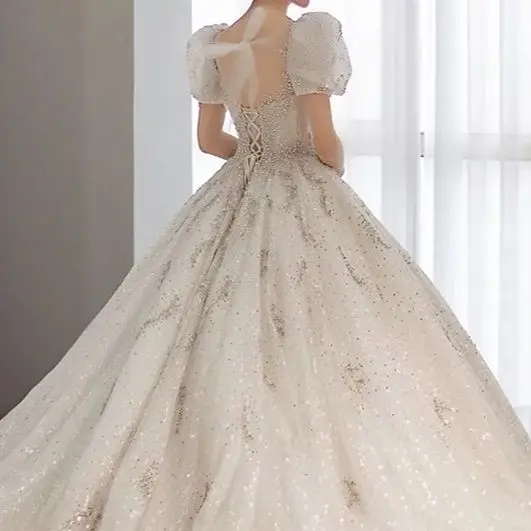 Роскошные свадебные платья из Саудовской Аравии с квадратным вырезом и буффами