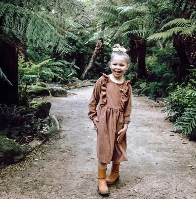 Детское вельветовое платье для девочек с длинным рукавом плиссированное на