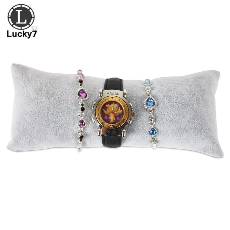 Подставка для наручных часов среднего размера из полиуретана и бархата