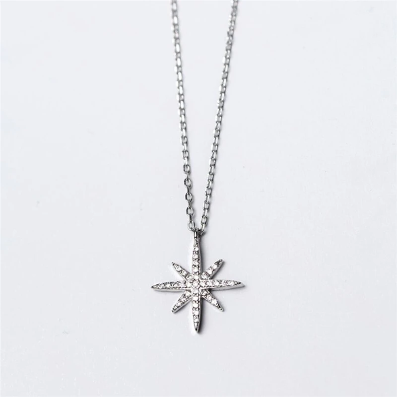 

Sole Memory Hot Snowflake Zircon Exquisite Christmas Gift Literary Silver Color Clavicle Chain Female Necklace SNE391