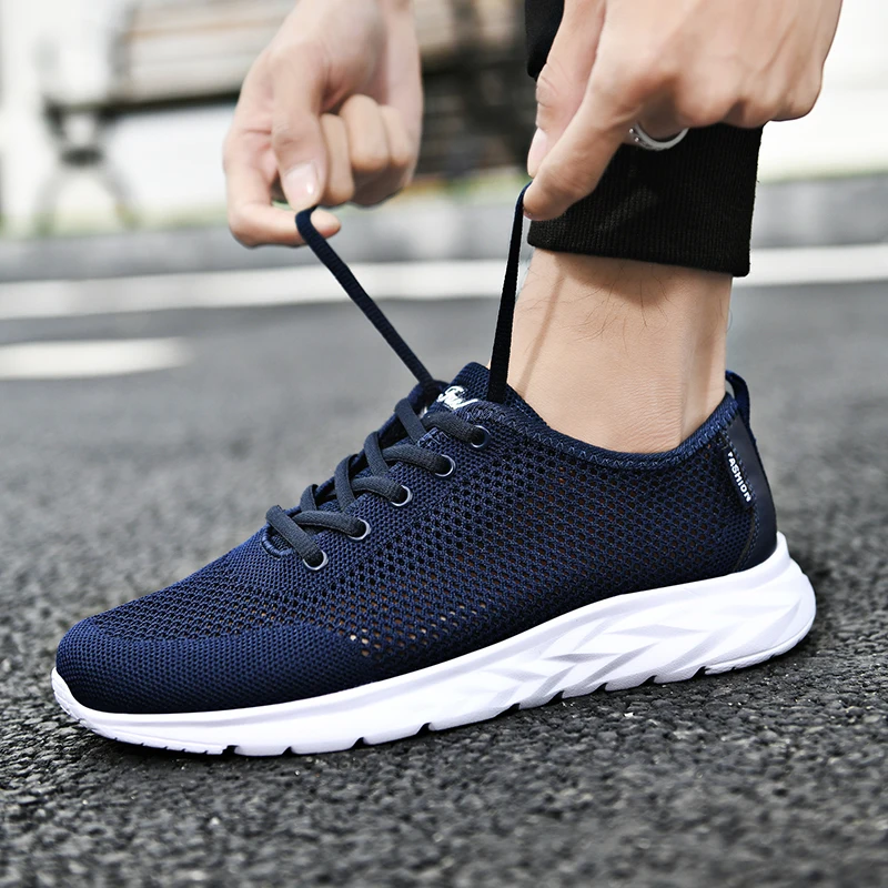 

2021 New Light Casual Shoes Men Sneakers Shoes Men Loafers Walking Breathable Summer Lace Up Zapatillas Hombre Plus 38-47 Couple