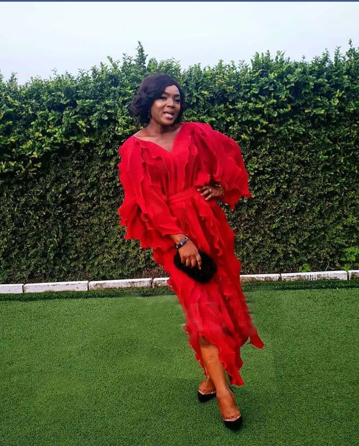 Женское плиссированное платье в африканском стиле свободное с v-образным вырезом