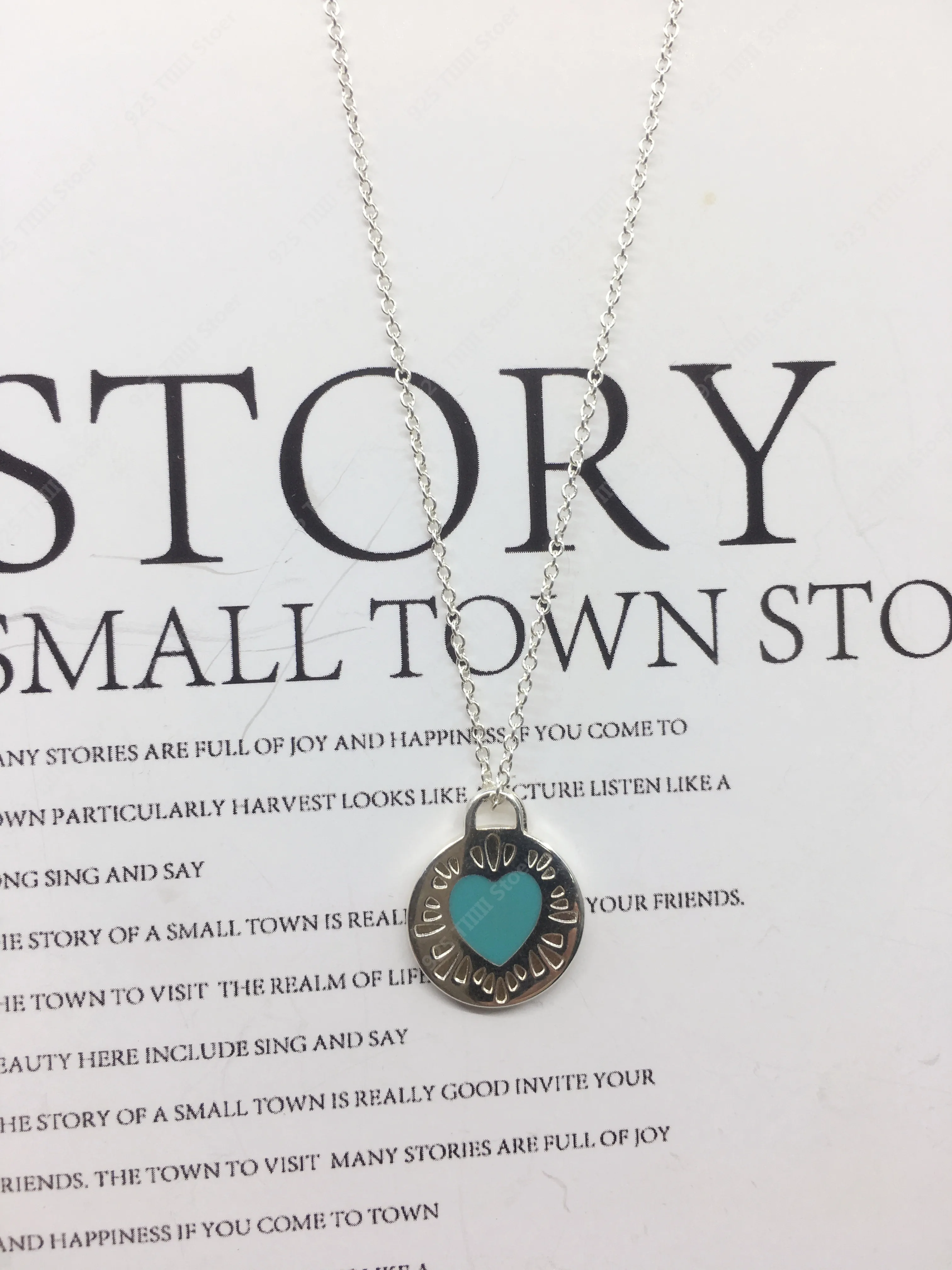 

Ms S925 pure silver round spell heart-shaped pendant necklace, romantic couples anniversary gifts, the original 1:1