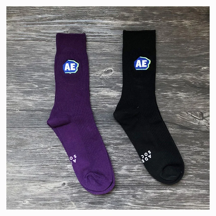 

3 пары, хлопковые дизайнерские носки средней длины с вышивкой