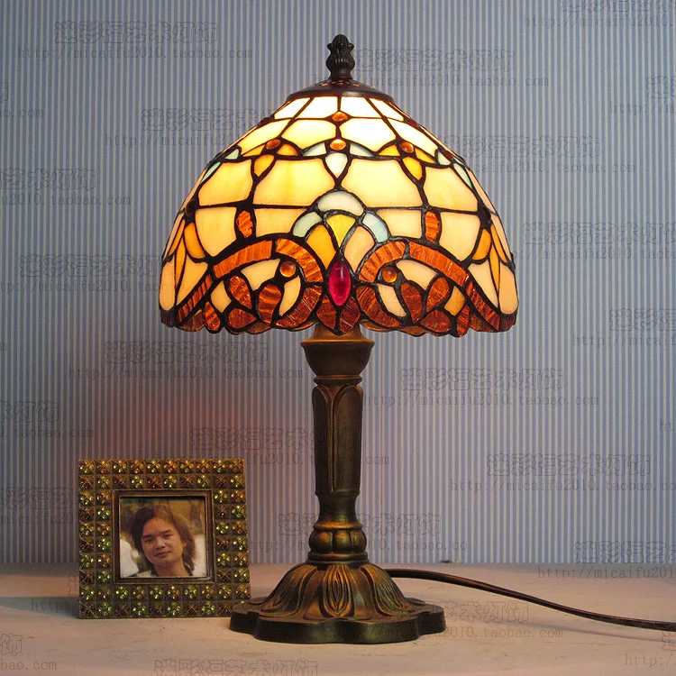 

Светодиодная прикроватная лампа, светильник в стиле пост-модерн со стеклянными шариками для спальни, столовой