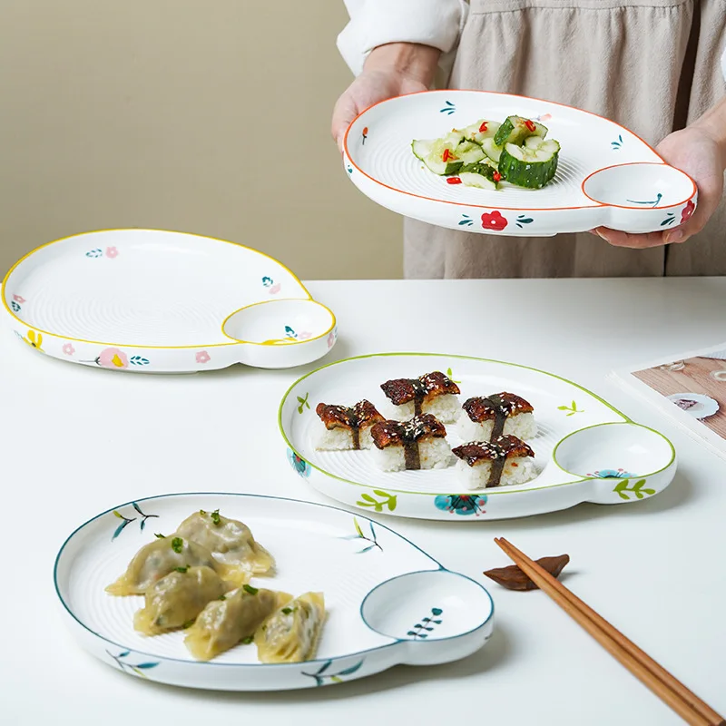 

Ceramic Tableware Home Kitchen Dumpling Plate With Vinegar Large Partition Nordic Dishes Steaming Creative Sushi Fries Plate Set