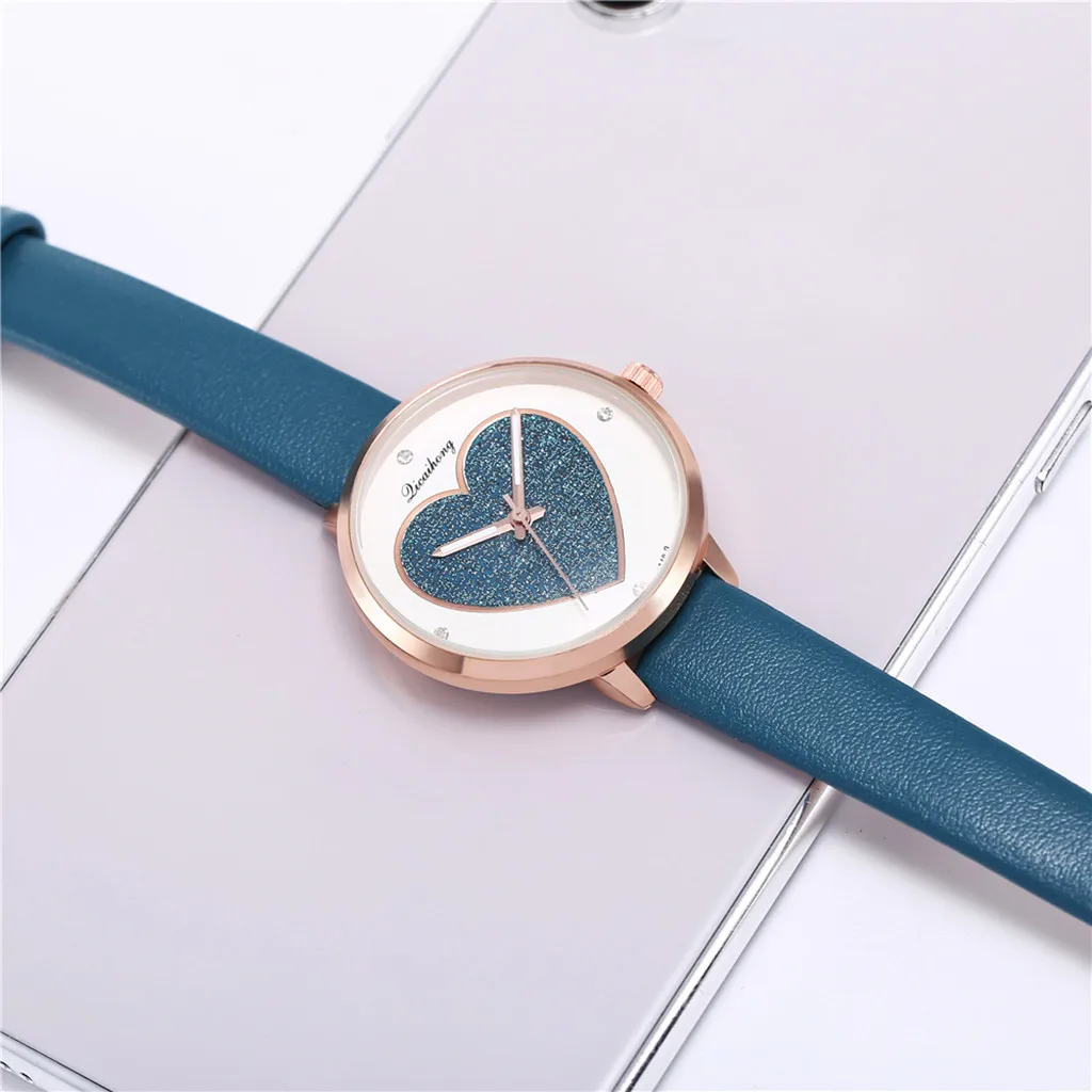 

2021 NEW Watchs Fashionable Temperament Ladies Characteristic Peach Dial Belt Simplicity Casual Watch Gift to girlfriend