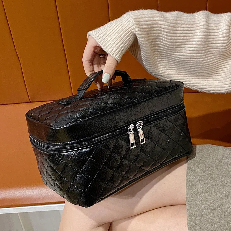 

Женская косметичка для путешествий, портативная косметичка большой емкости, однотонная портативная полиуретановая ромбовидная косметичк...