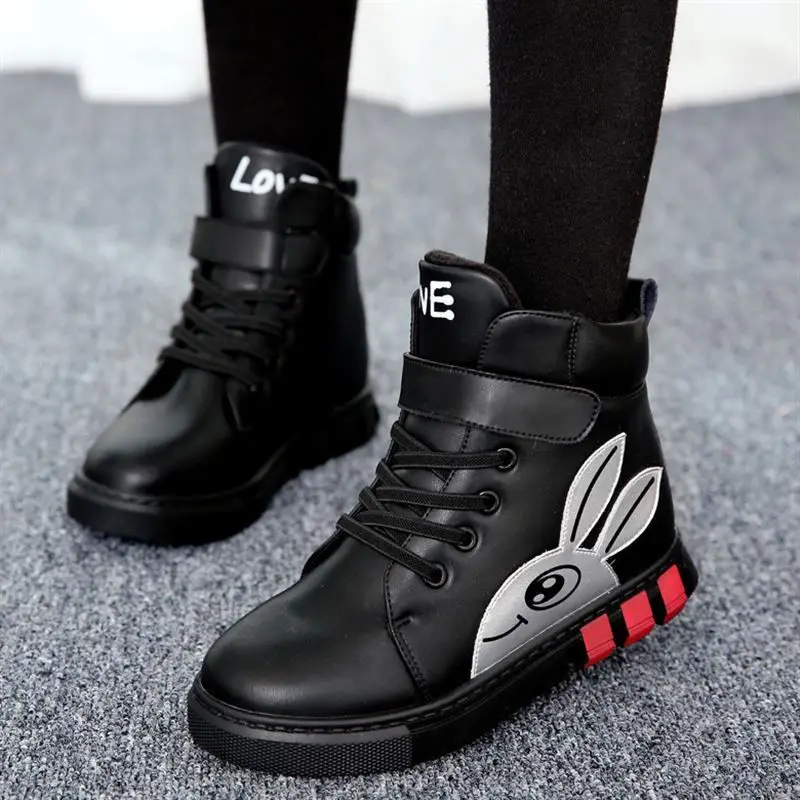 Детские короткие сапоги для девочек резиновые с героями мультфильмов кожаная