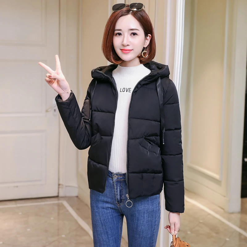 Зимняя однотонная женская куртка 2020 Короткая Стильная парка с капюшоном тонкая
