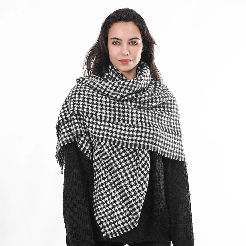 

2022 new houndstooth scarf autumn and winter dual-use versatile long scarf female students warm cashmere shawl