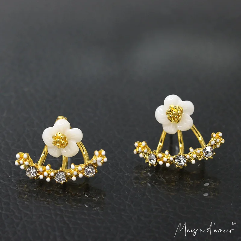 

Wholesale Trendy Daisy Design Lovely Silver Gold Plating Stud Earrings Cute Women Jewelry