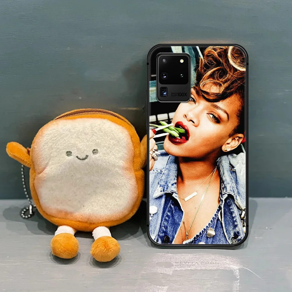 

Rihan Na Phone Case Cover Hull For Samsung Galaxy S 7 8 9 10 e 20 FE uitra plus Note 9 10 20 black Bumper Silicone Cell Painting
