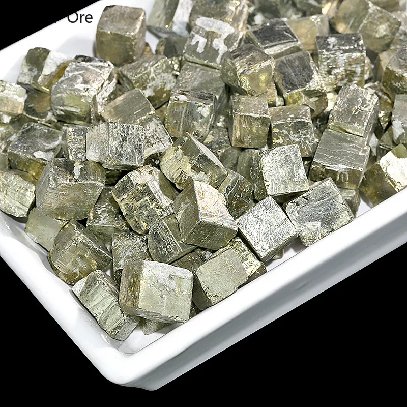 

Natural Stone Mineral Pyrite Small Square Original Stone Macadam for Home Decoration