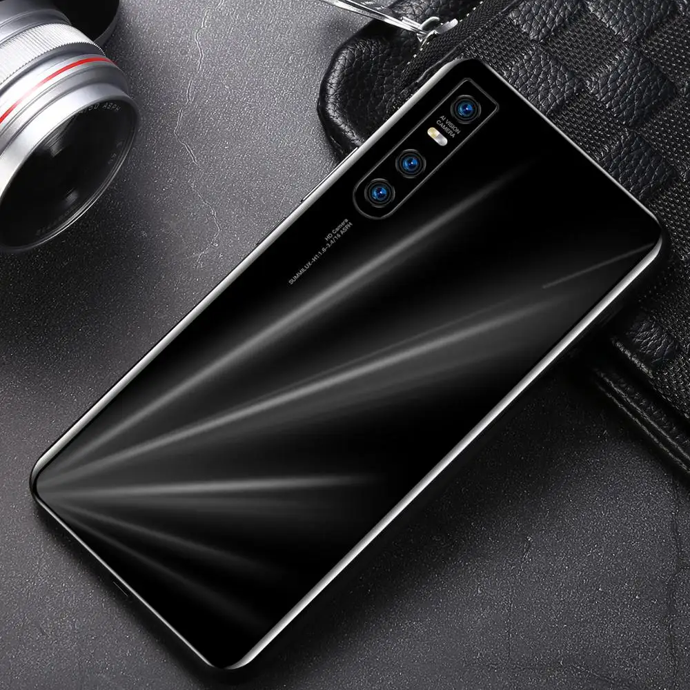 

V15Pro 5,72 4 + 64 4500 8 + 16MP ID 8