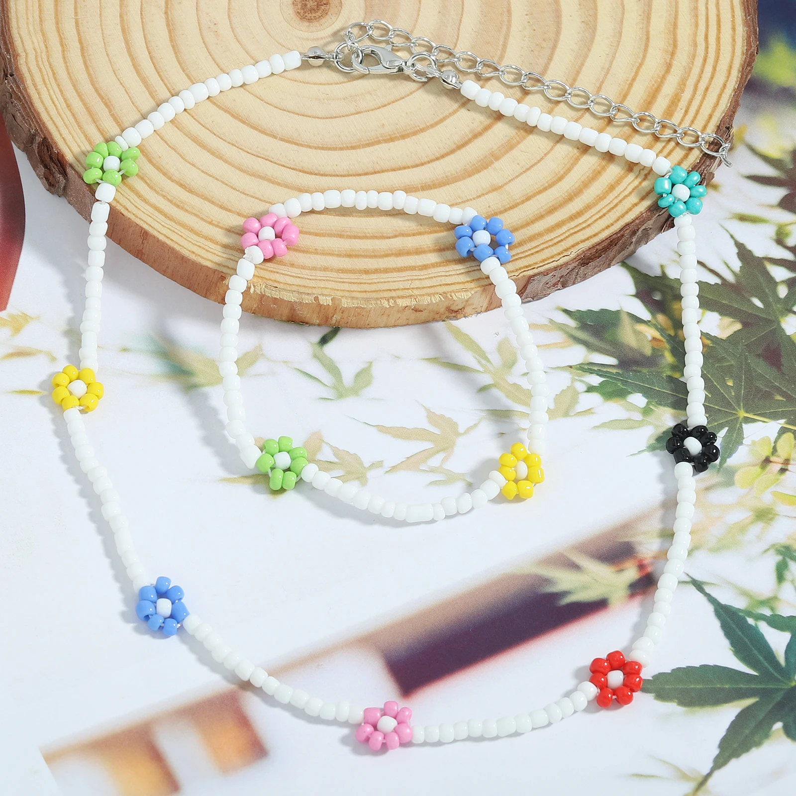 

Vedawas 2021 New Korea Lovely Daisy Flowers Colorful Beaded Charm Statement Short Choker Necklace for Women Vacation Jewelry Set