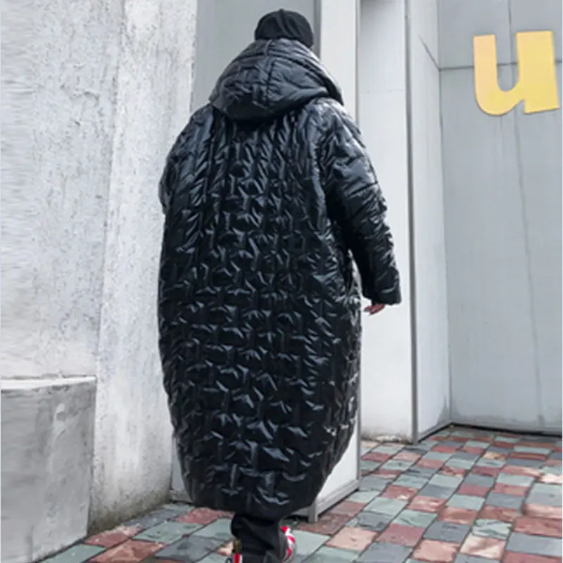 Новинка, женские зимние куртки, глянцевая куртка, пальто для женщин, большие размеры, свободная длинная куртка с капюшоном, Женская Толстая теплая парка с хлопковой подкладкой