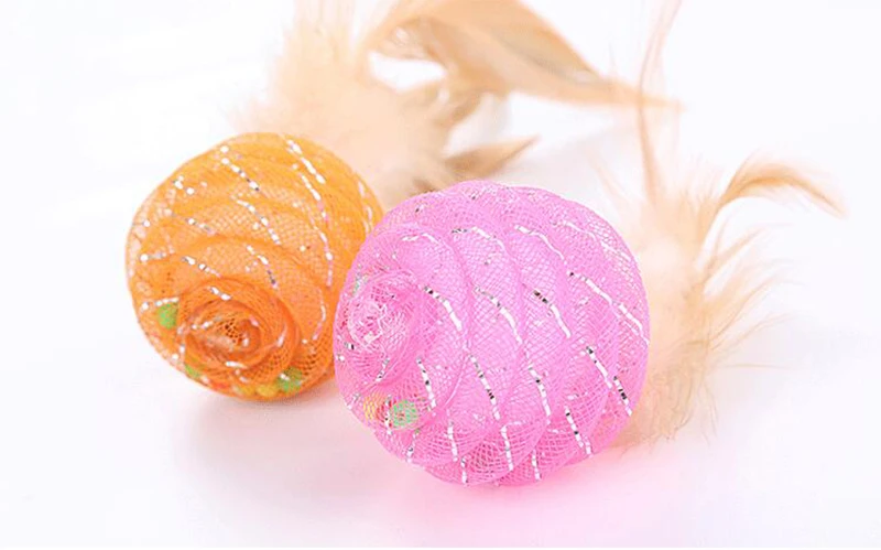 MESNUG 4 шт. перо Дразнилка для кошки мяч колокольчики нетоксичные легкие яркие