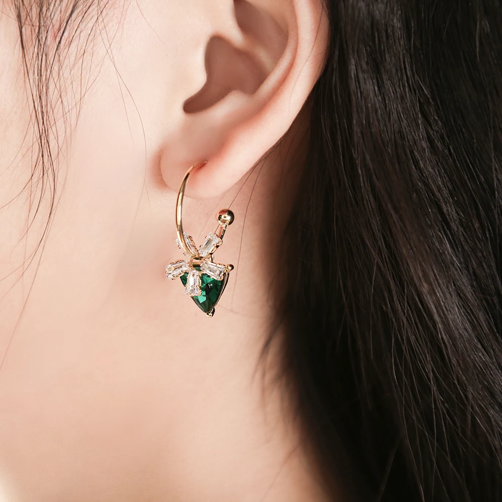 

WYBU Cubic Zironia Flower Chain Hoop Earring For Women Light Brown Crystal Pendant Earing Ear Jewelry Triangle Earrings Wedding