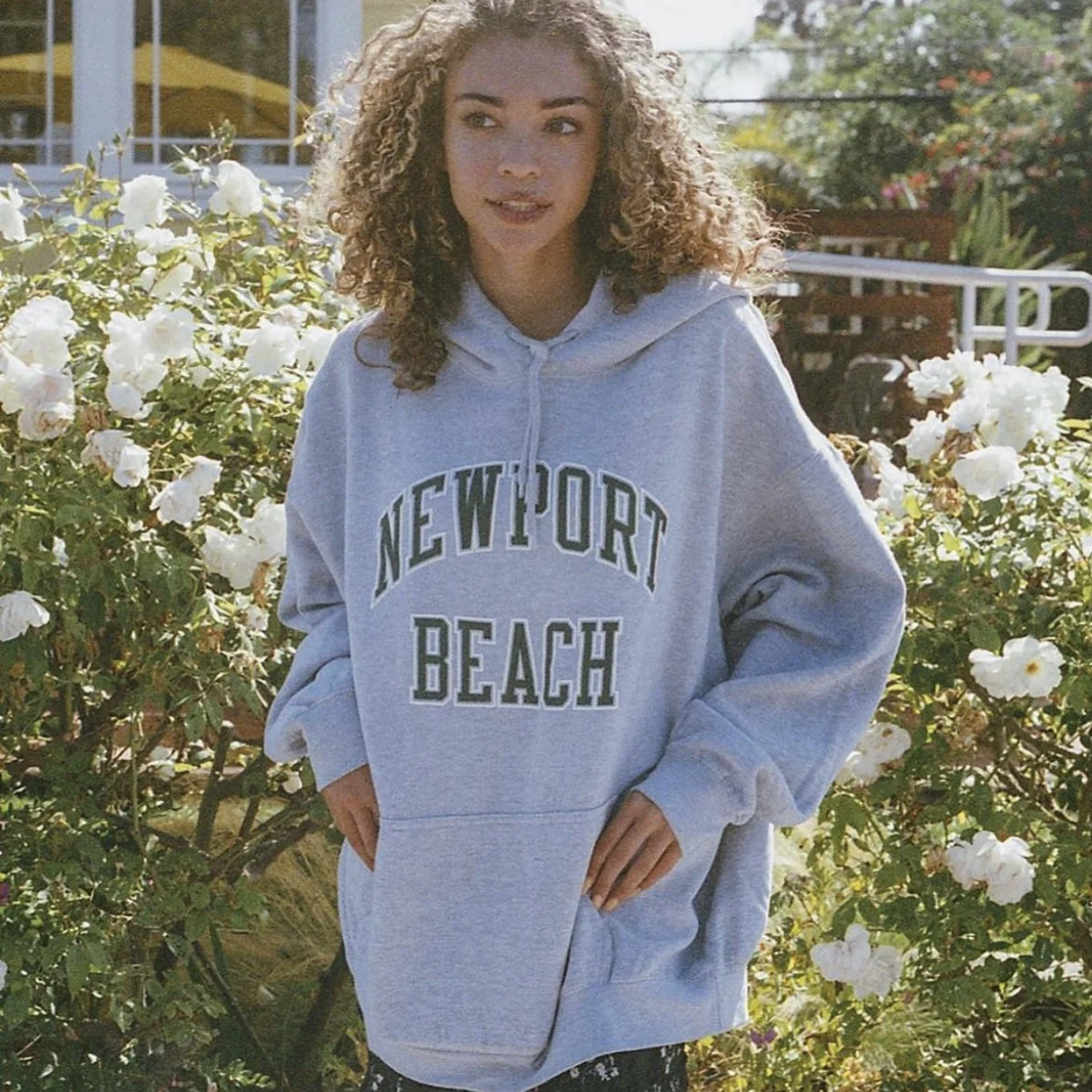 

New Hip Hop Streetwear NEWPORT BEACH Letters Printed Sweatshirt Women Plus Size Hoodies Oversized Thick Warm Winter Tops 2021
