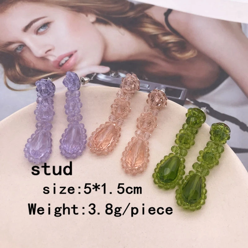 Серьги-гвоздики с бусинами разноцветные плетеные ручной работы для девочек и