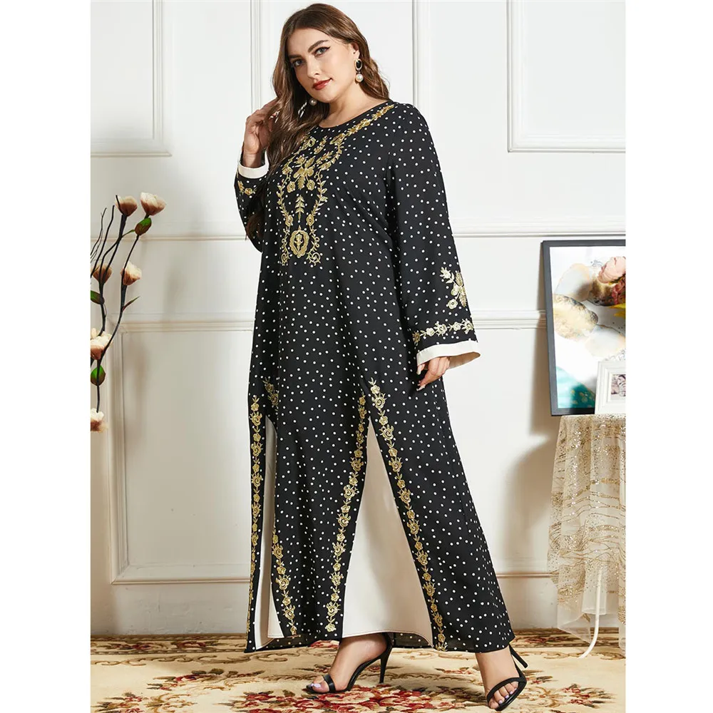 

Plus Size Muslim Abaya Embroidery Arab O-neck Maxi Robe Turkish Ramadan Islamic Clothing Kaftan Long Dress Middle East Fashion