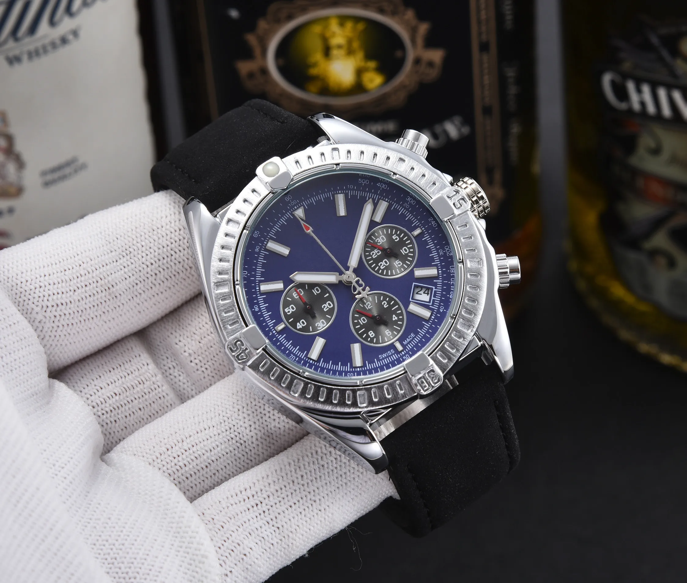 

2021 New Men's Big Leather Men's Quartz Movement Multi-functional 6 Needle Fashion Watch Accessories