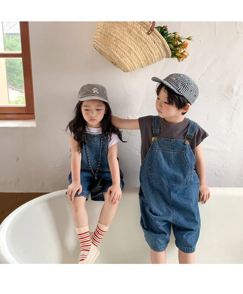 

Boys girls korean style loose denim overalls 2021 summer children all-match bib pants Brother and sister clothes