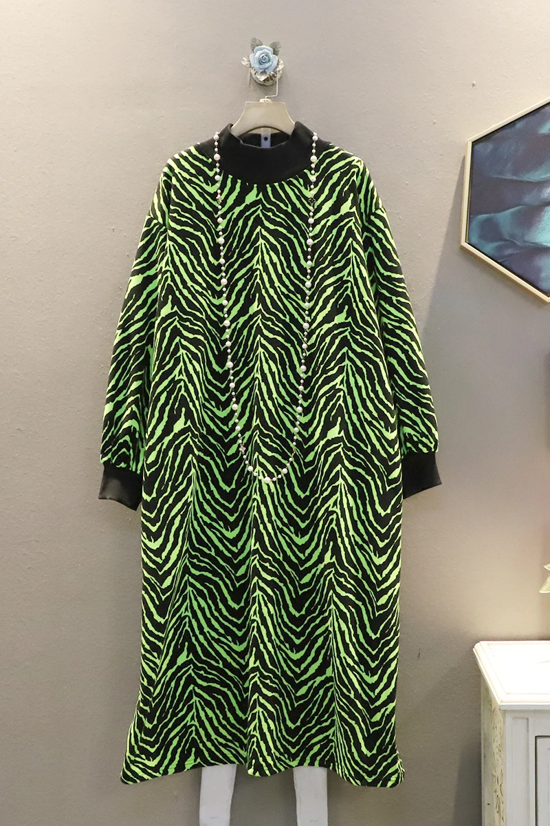

2021 Spring Women Zebra Printed Dress Women Large Size Sweatshirt Dress Female Fashionable Sweatshirt C435