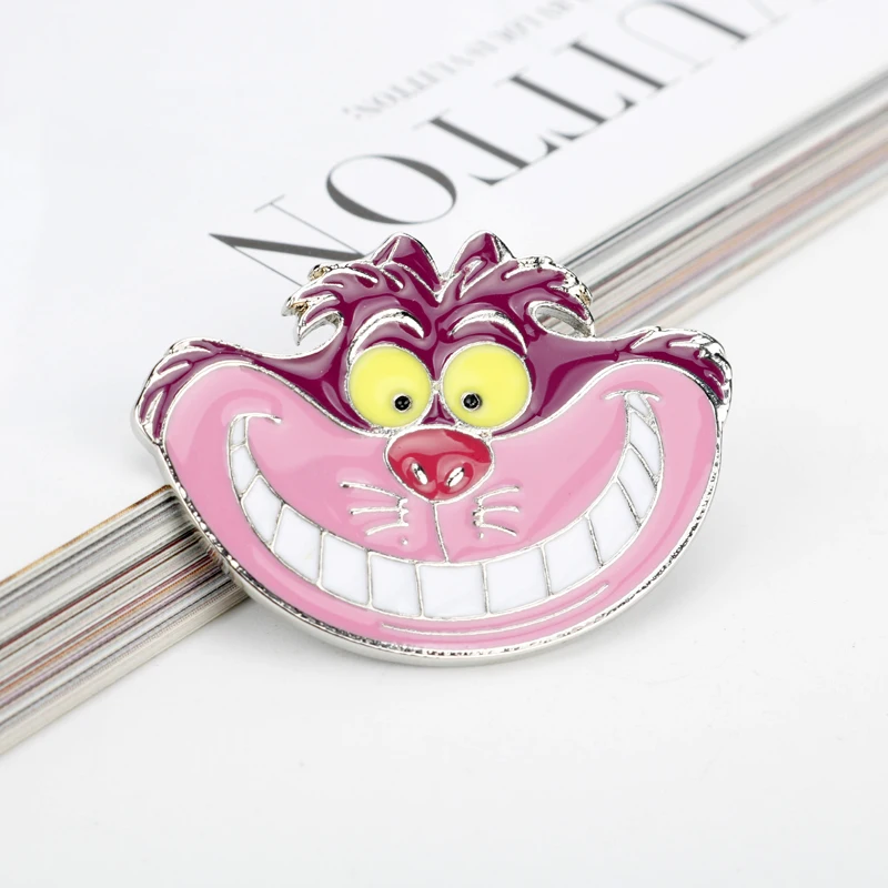 

Fashion Cute Fairy Alice Wonderland Cat Enamel Lapel Pin Bag Badge Brooches For Women Girl Christmas Gift Jewelry Accessories