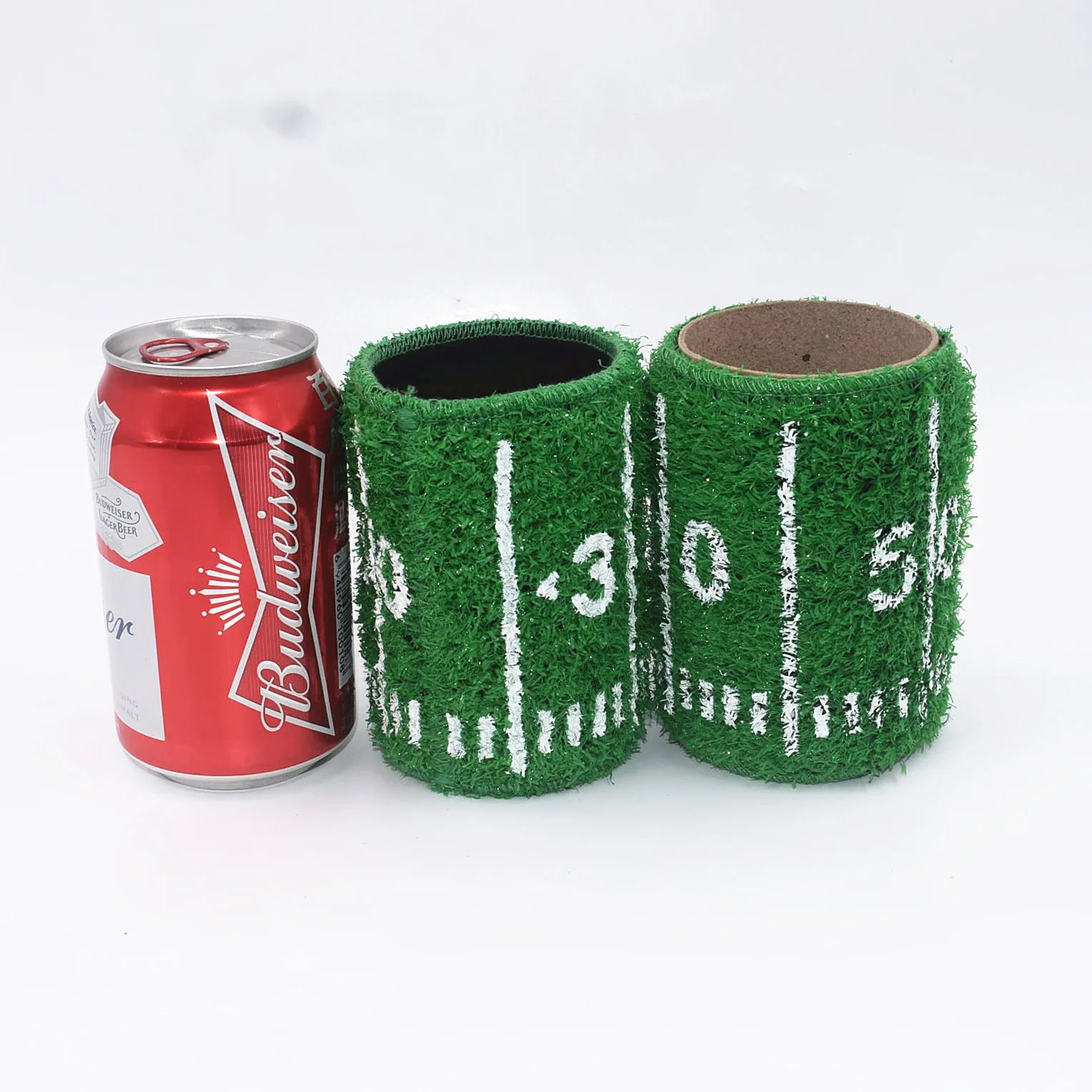 

1PC Turf Drink Sleeve for Cola Can or Beer Can Cooler Football Grass Can Koozie FIFA European Football Cup