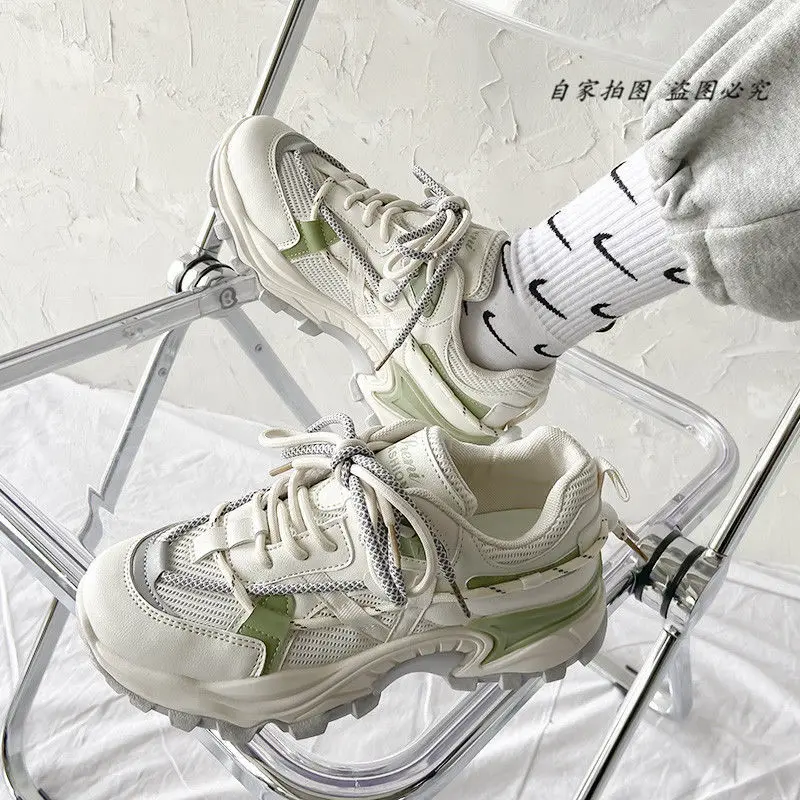 Женские кроссовки на танкетке Вулканизированная подошва Повседневная модная