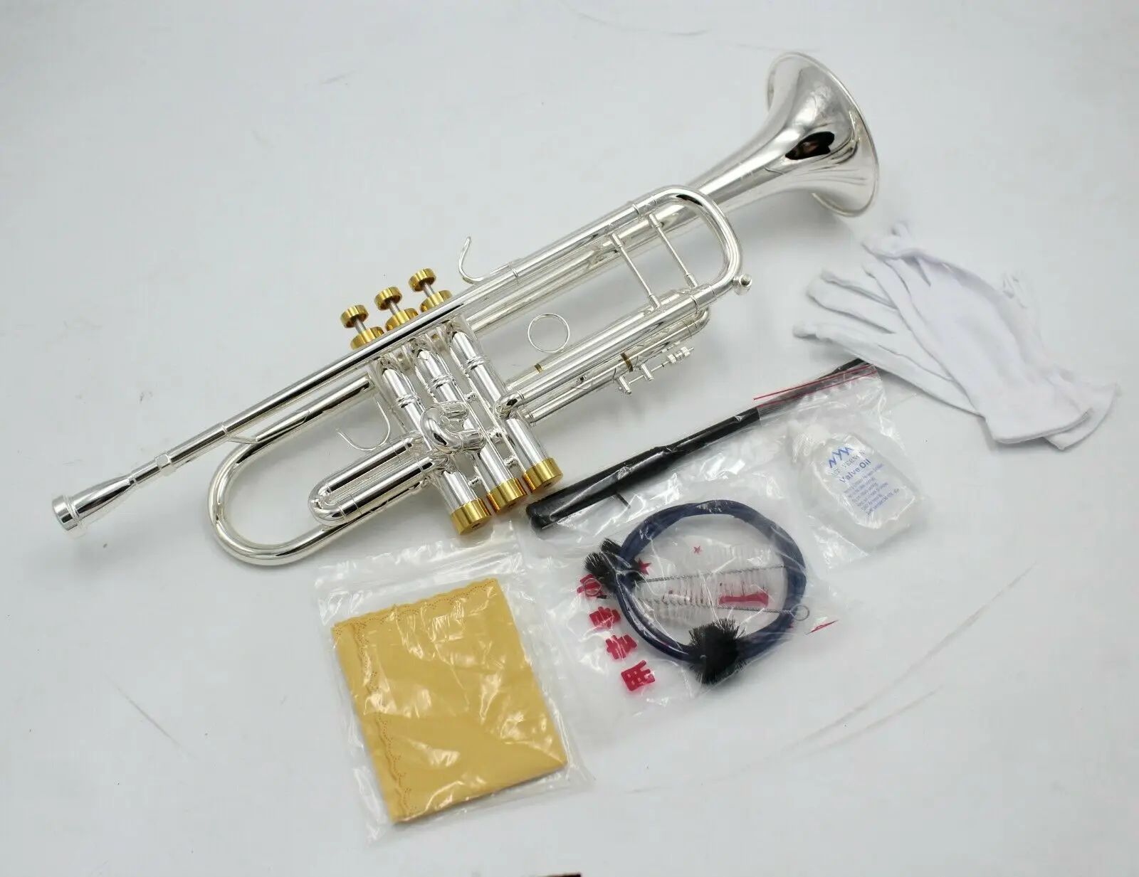 Kopen Fabriek Aangepaste Handelsmerk Bach Muziek B Platte Bb Sleutel Volledige Verzilverd Trompet Vergulde Heavy Toetsen