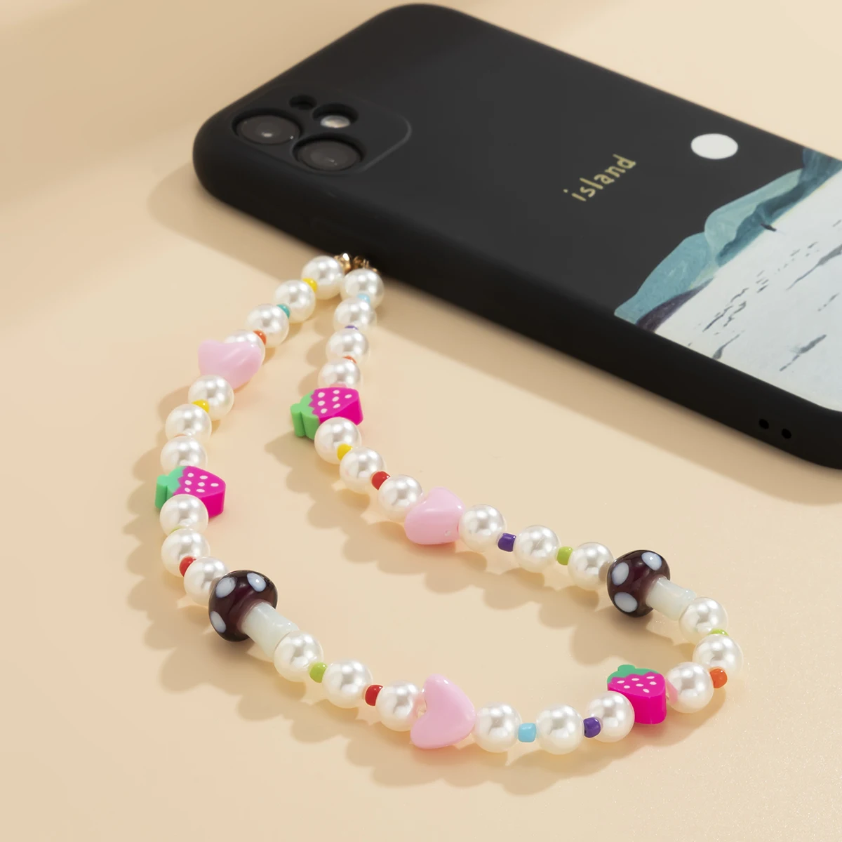 

Y2K Heart/Mushroom/Fruit Bead Mobile Phone Chain for Women Boho Pearl Mobile Strap Lanyard Accessories Phone Hanging Cord Holder
