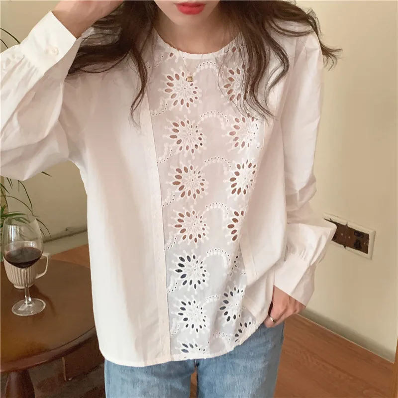

COIGARSAM Full Sleeve blouse women O-Neck Hollow Out blusas womens tops and blouses White 9225