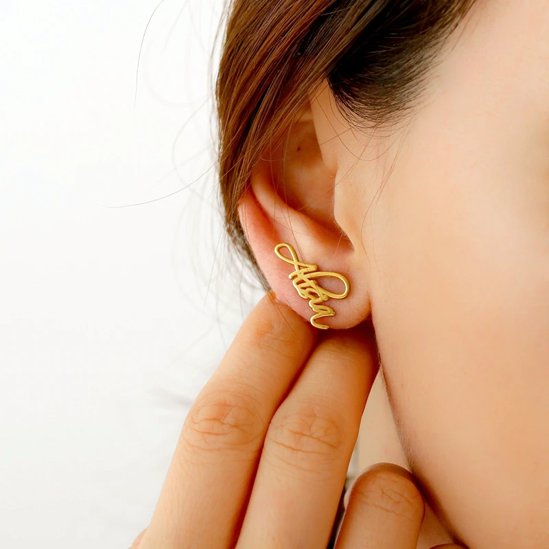 

Customized Dainty Name Stud Earrings Private Jewelry Personalized Nameplate Initials Letter Cute Earrings Gifts For Women