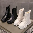 Зимняя обувь, кожаные ботинки Martin для женщин, модные ботильоны на платформе со шнуровкой, теплая плюшевая женская обувь, короткие ботинки на массивном каблуке