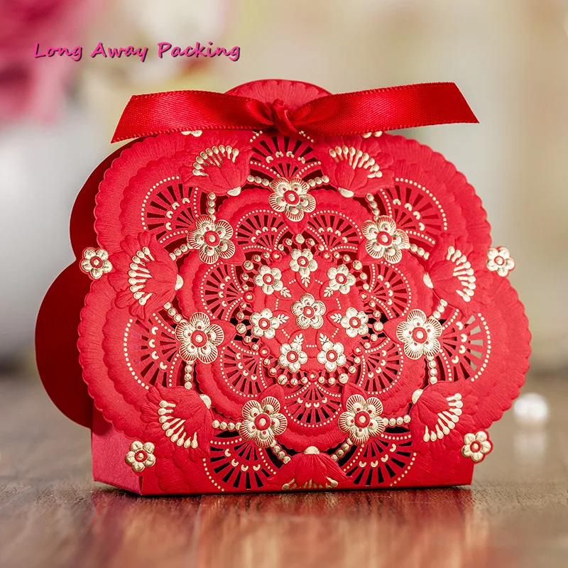 

20PCS Hollowed Flowers Red Candy Bag Packaging Box Creative Laser Cutting Wedding Candy Party Supplies Party Food Boxes
