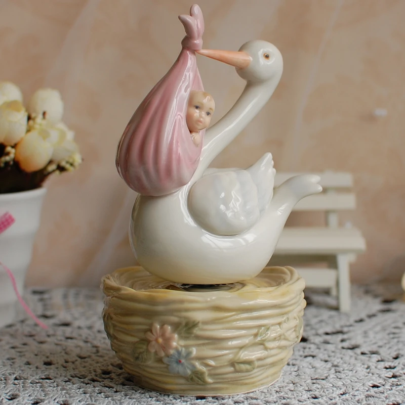 Изысканная музыкальная шкатулка высокого качества из американской керамики