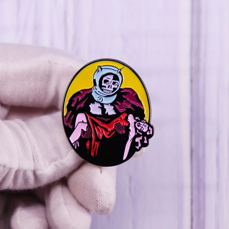 Эмалированная булавка Misfits с надписью Lost in Space красная брошь значок для переноски