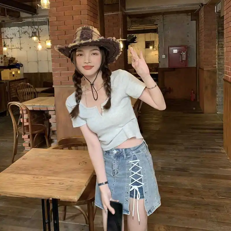 

Real Shot Cost-Effective Korean Slim-Fit Bottoming Shirt Solid Color
